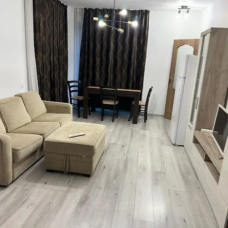 Apartment Parcul
